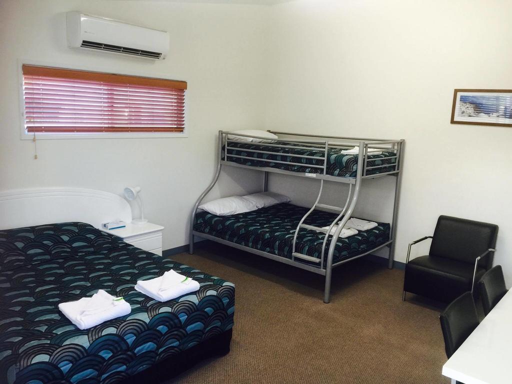 Springsure Overlander Motel 외부 사진